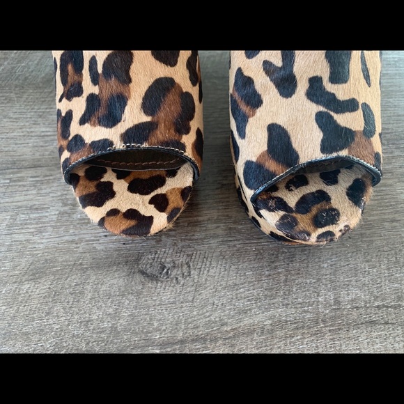 Steve Madden wicked leopard wedges - Picture 3 of 5